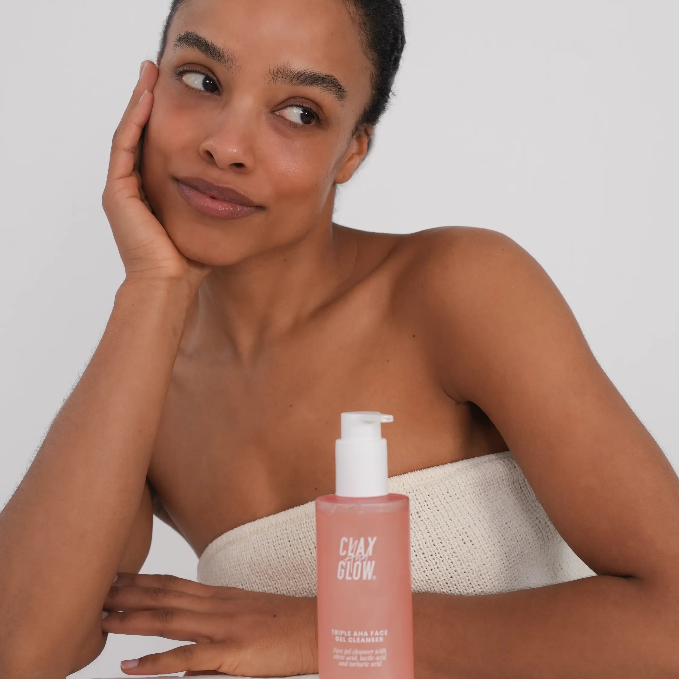 Triple AHA Straw-Jelly Cleanser